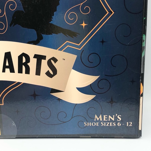 NEW Harry Potter Hogwarts 15 days of Socks (Men’s Shoe Size 6-12) - Picture 2 of 4